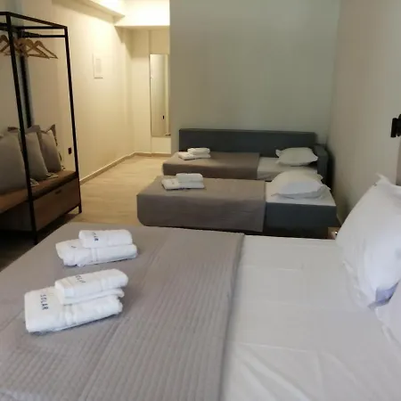 Solar Hotel *