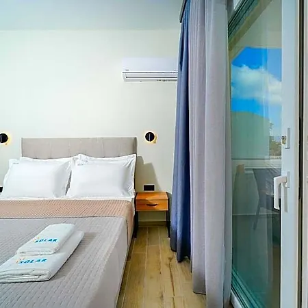 Hotel Solar *